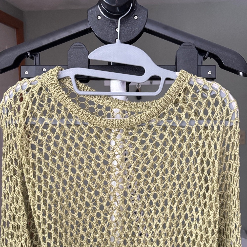 Elegant Open-Knit Sweater in Cream
